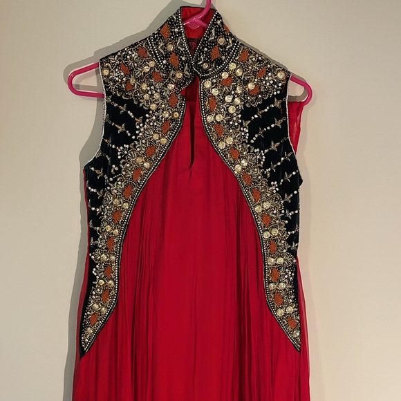 Beautiful - Picture 2 of 3